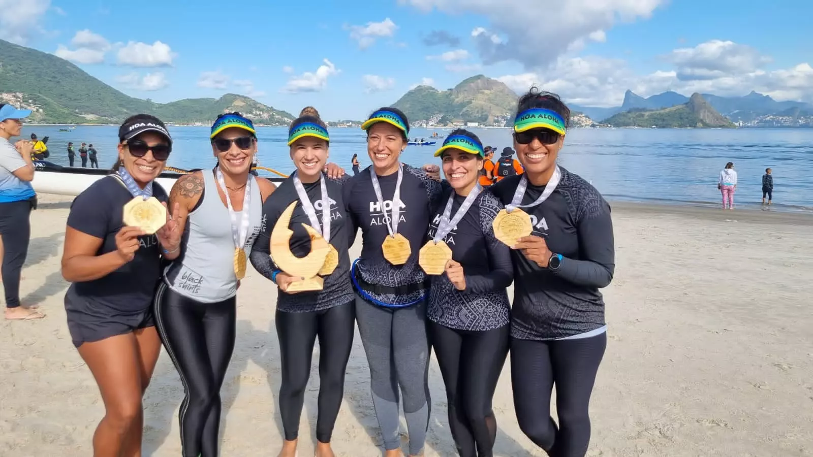 Sandumonense Rayla Henriques Ladeira é vice-campeã brasileira de canoa havaiana